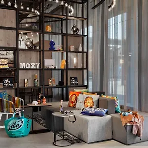 فندق Moxy Expo